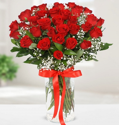 renkli gerbera aranjmanı Çiçeği & Ürünü Vazoda 33 Kırmızı Gül 